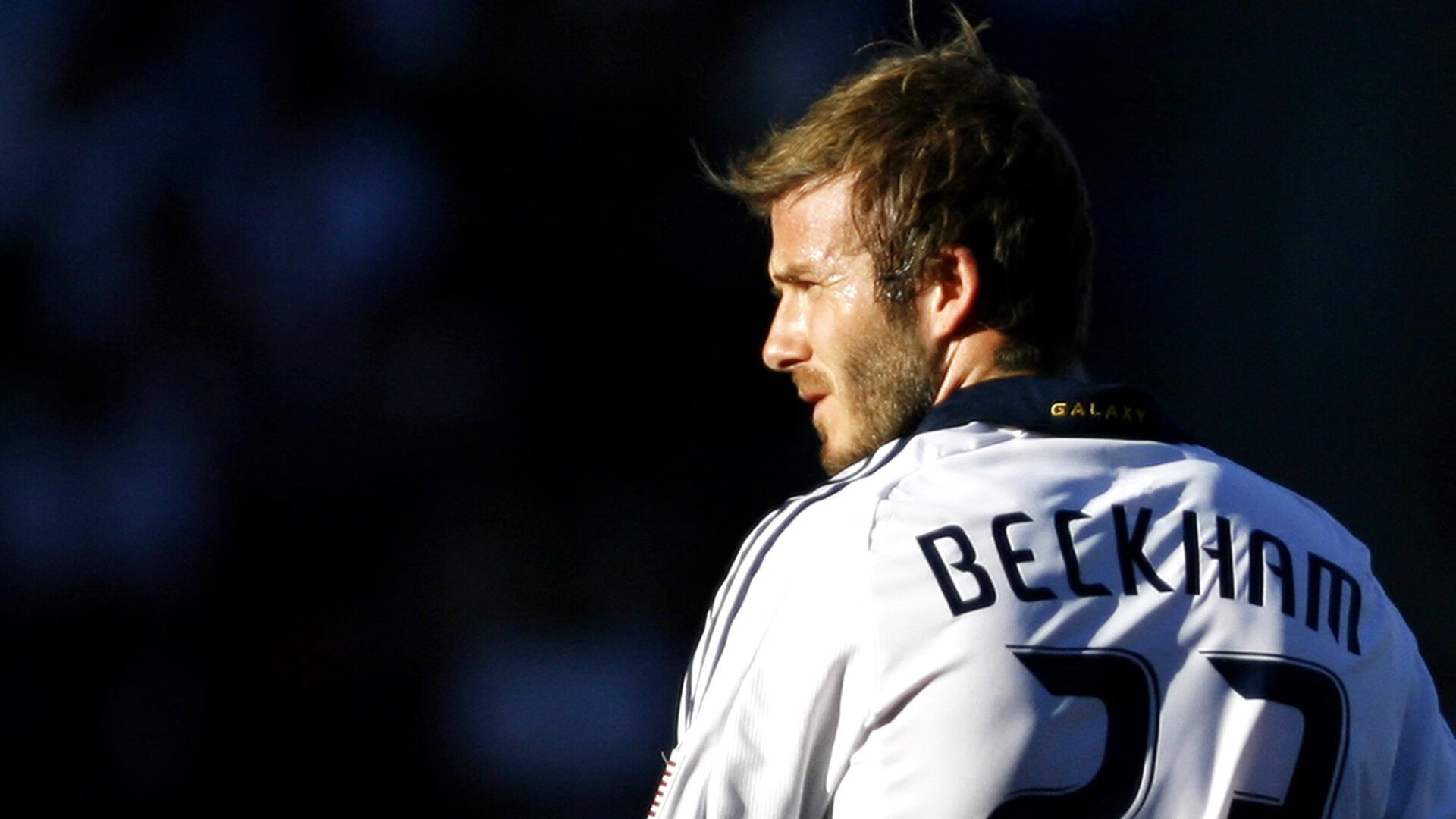 拜仁替补小将首次登场便斩获进球,拜仁17岁小将