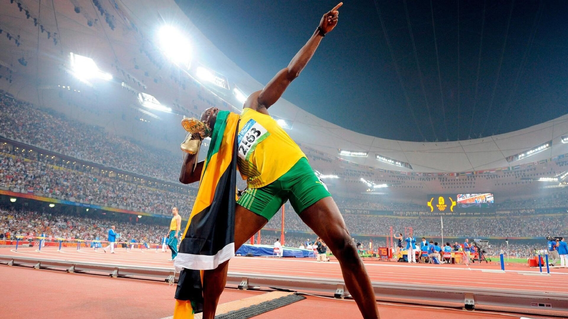 凯瑟琳·伯科夫精准起跳成夺冠关键,凯特琳·伯尔斯